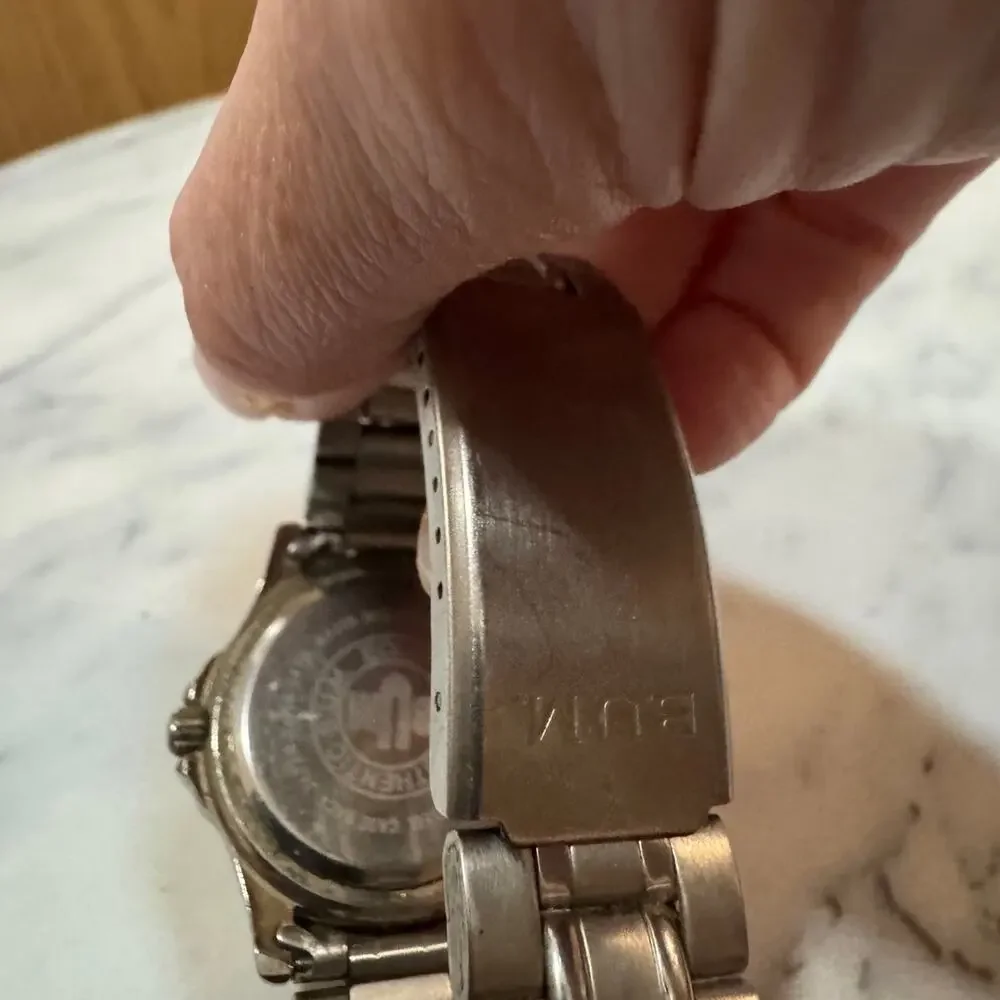 Bum men’s quartz watch with date
